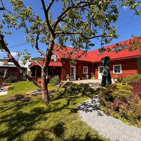 Privát Barborka Vila Stará Bystrica Exterior foto